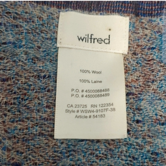 Wilfred Haus Party Blanket Scarf - Picture 7 of 10